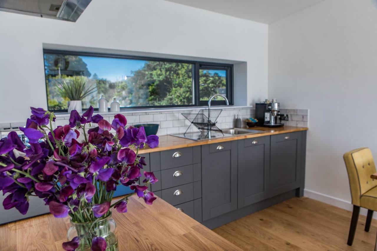Stay On The Bay, Skye Broadford  Extérieur photo